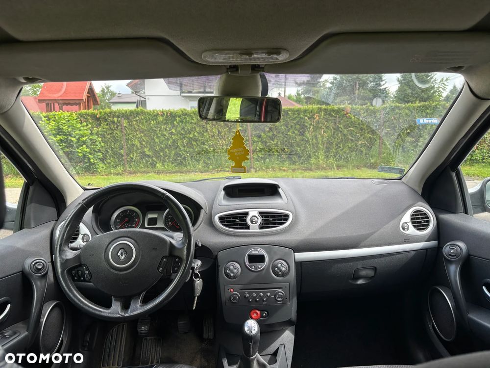 Renault Clio 1.5 dCi Authentique - 7