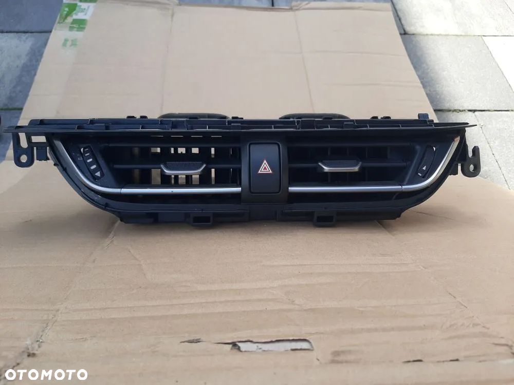 OSŁONA PLASTIK KRATKA MASKOWNICA TOYOTA CHR 2021R - 6