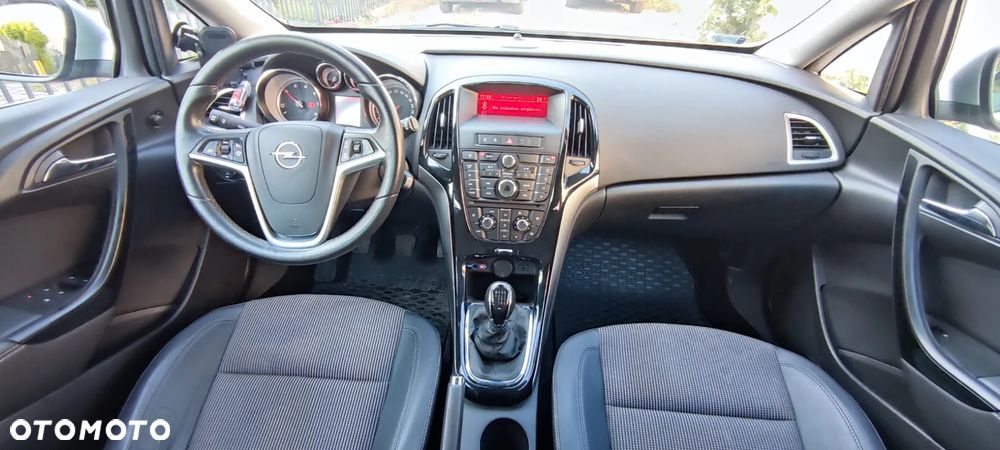 Opel Astra 1.6 CDTI Cosmo - 9