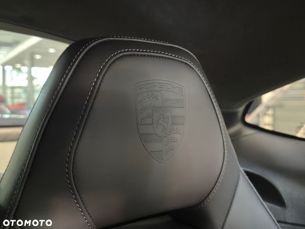 Porsche Panamera Turbo E-Hybrid PHEV - 23