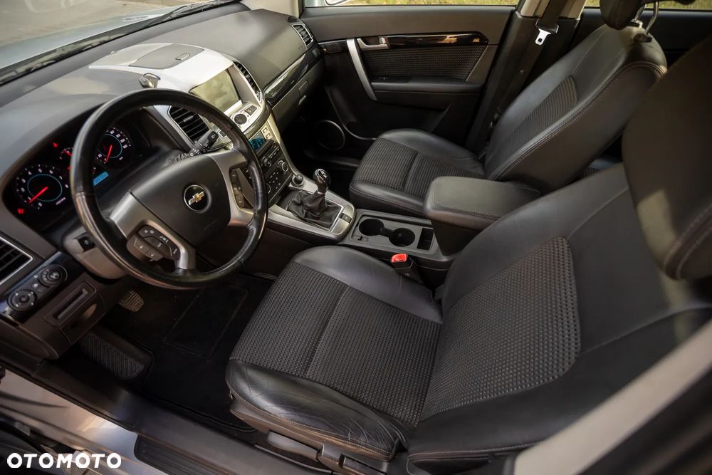 Chevrolet Captiva - 18