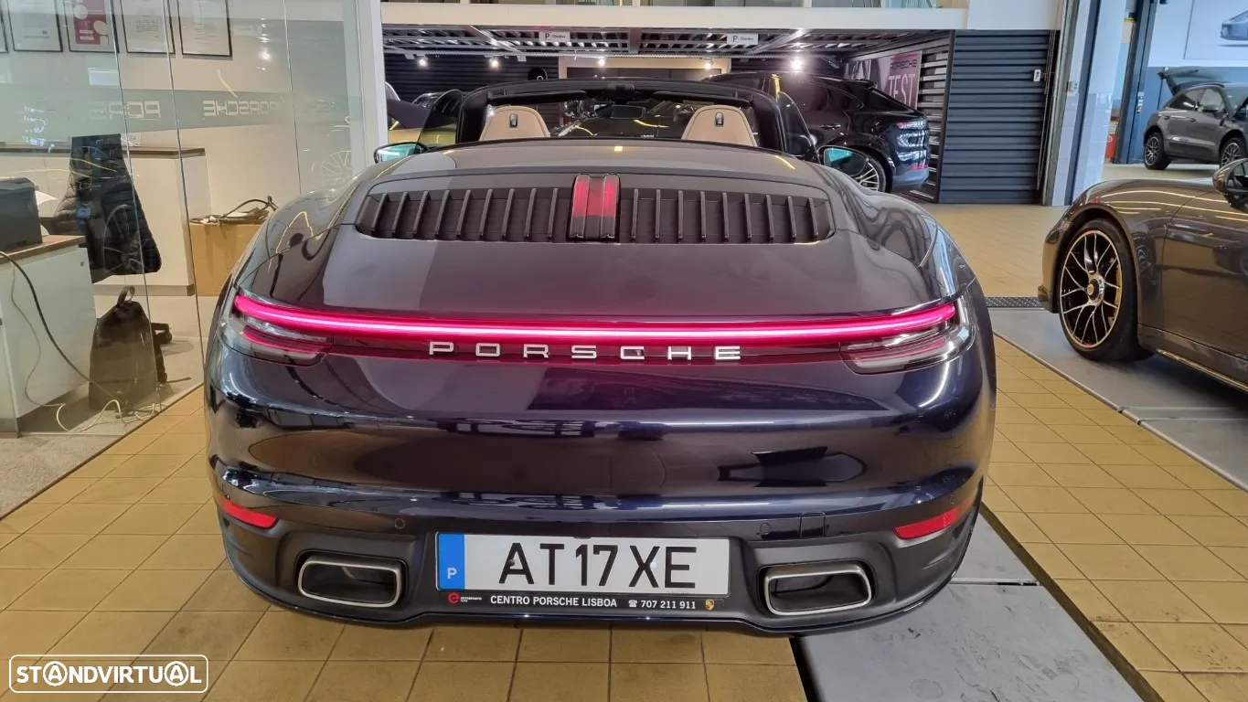 Porsche 911 (992) Carrera PDK - 4