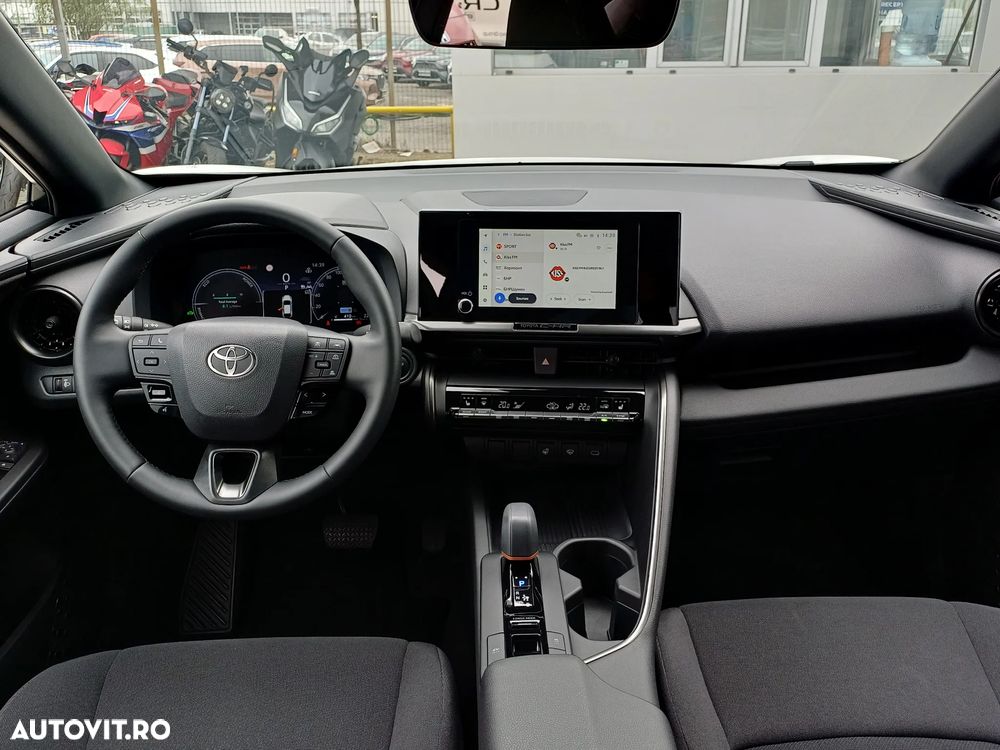 Toyota C-HR - 13