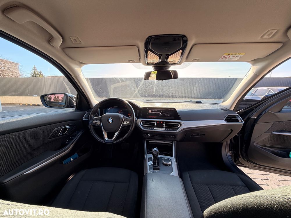 BMW Seria 3 318d Aut. Advantage - 16