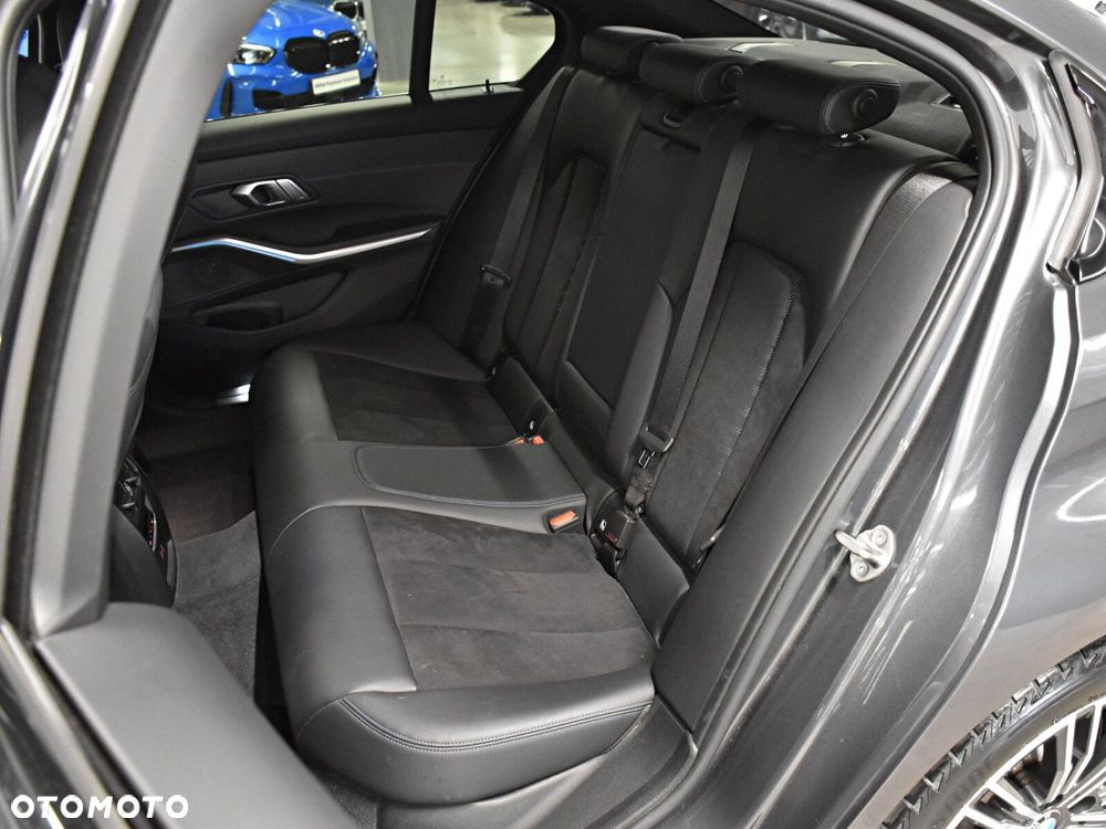 BMW Seria 3 - 14