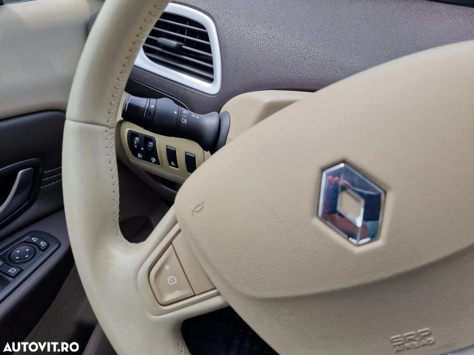 Renault Scenic 1.5dCi Dynamique - 32