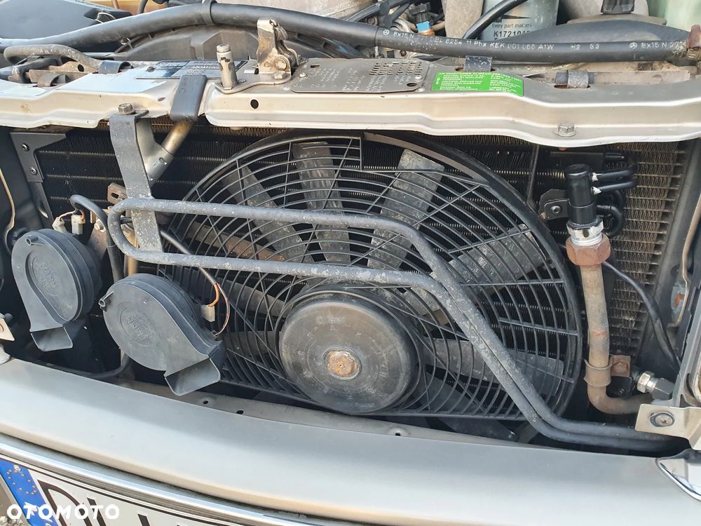 Mercedes-Benz Klasa E - 26