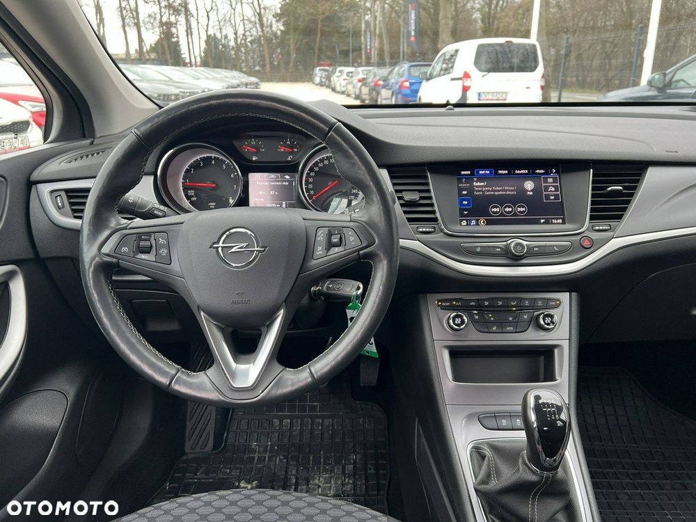 Opel Astra - 26