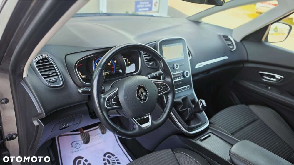 Renault Scenic ENERGY TCe 115 INTENS - 11