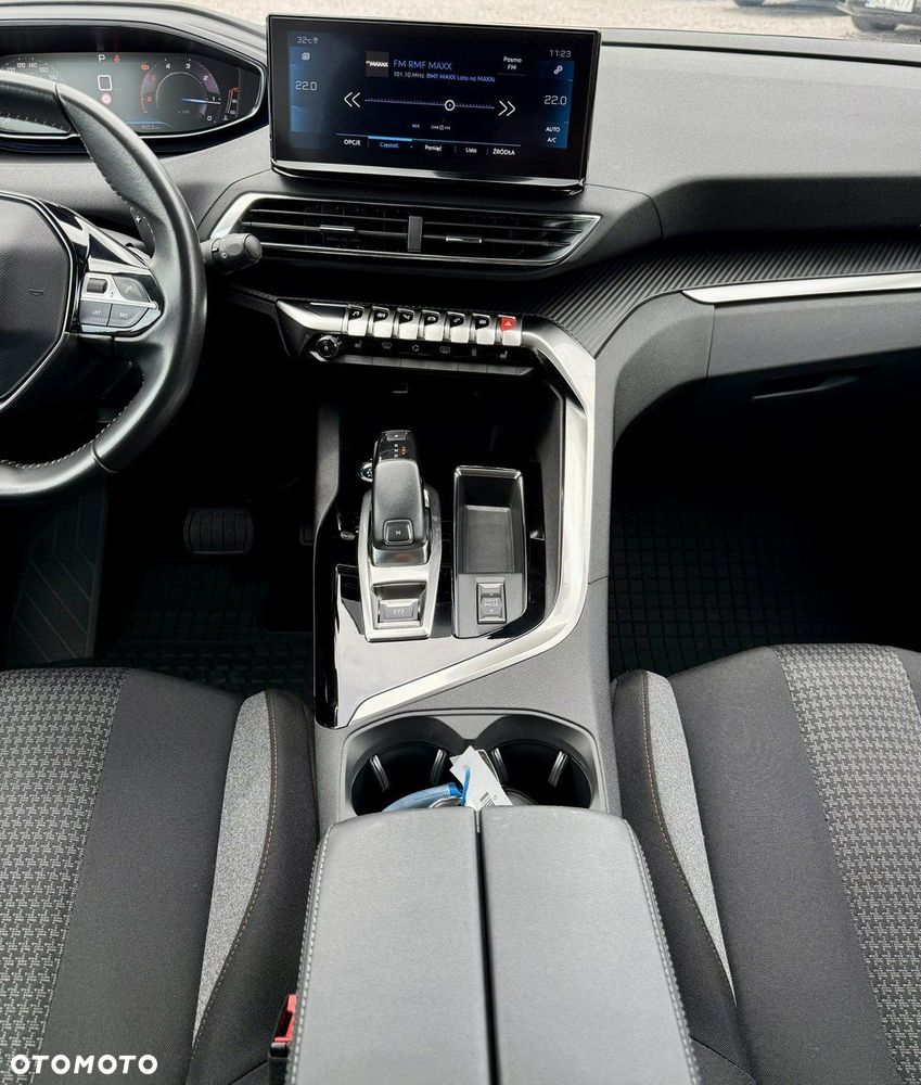 Peugeot 3008 1.5 BlueHDi Allure Pack S&S EAT8 - 15