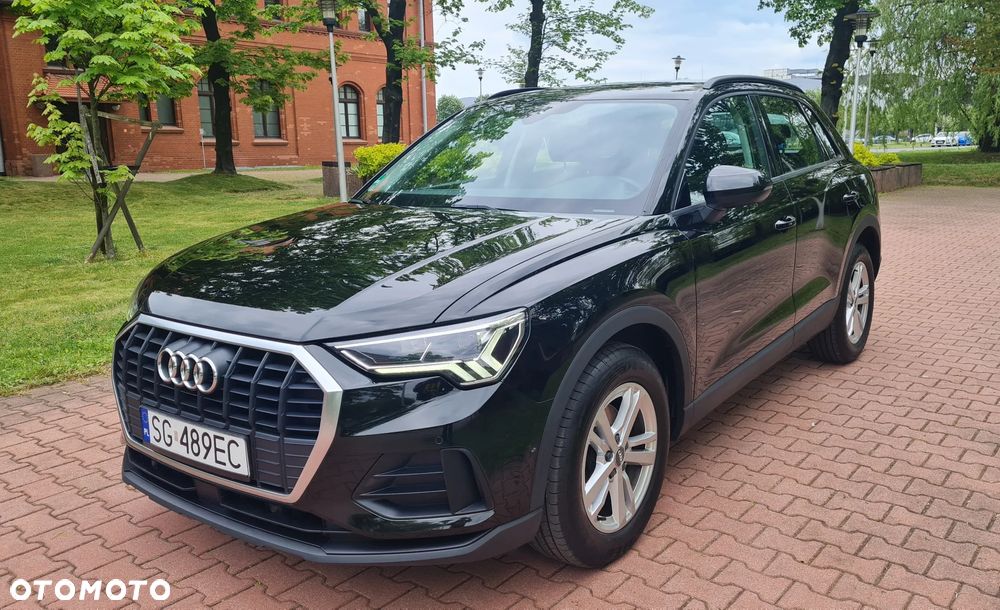 Audi Q3 - 1