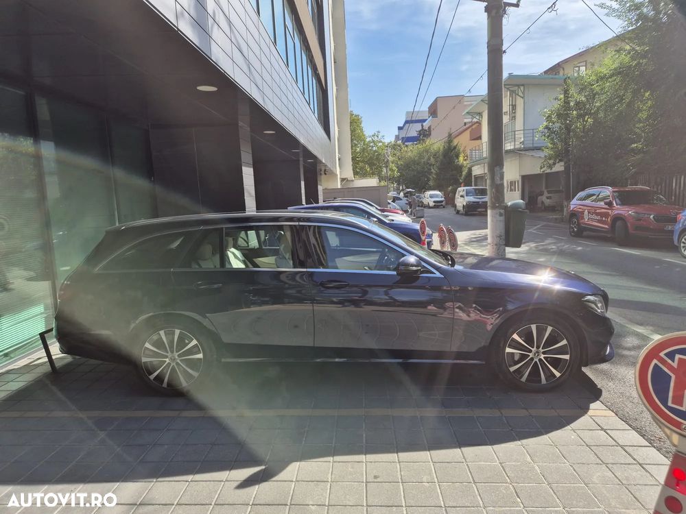 Mercedes-Benz E 300 T-Modell Aut - 8