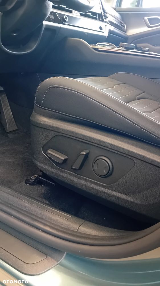 Kia Sportage 1.6 T-GDI Business Line 4WD DCT - 5