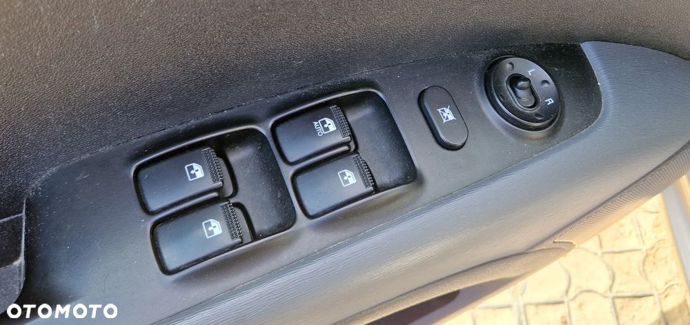 Hyundai i10 1.1 Comfort - 12