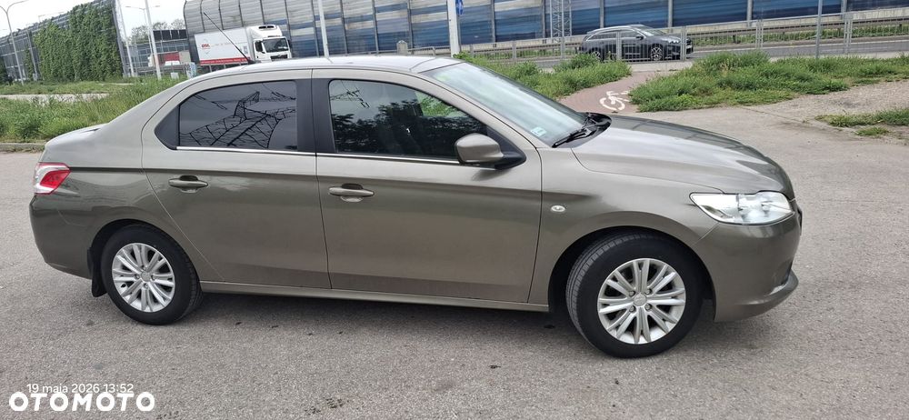 Peugeot 301 1.6 HDi Allure - 2