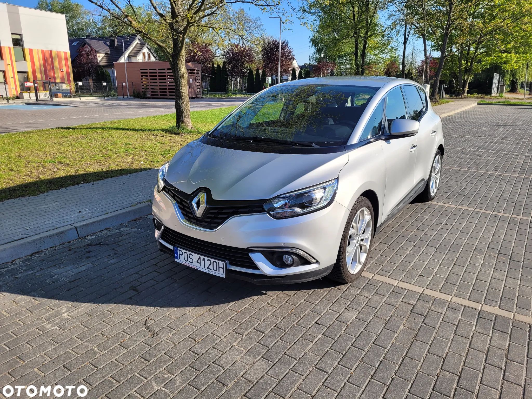 Renault Scenic 1.5 dCi Dynamique - 1