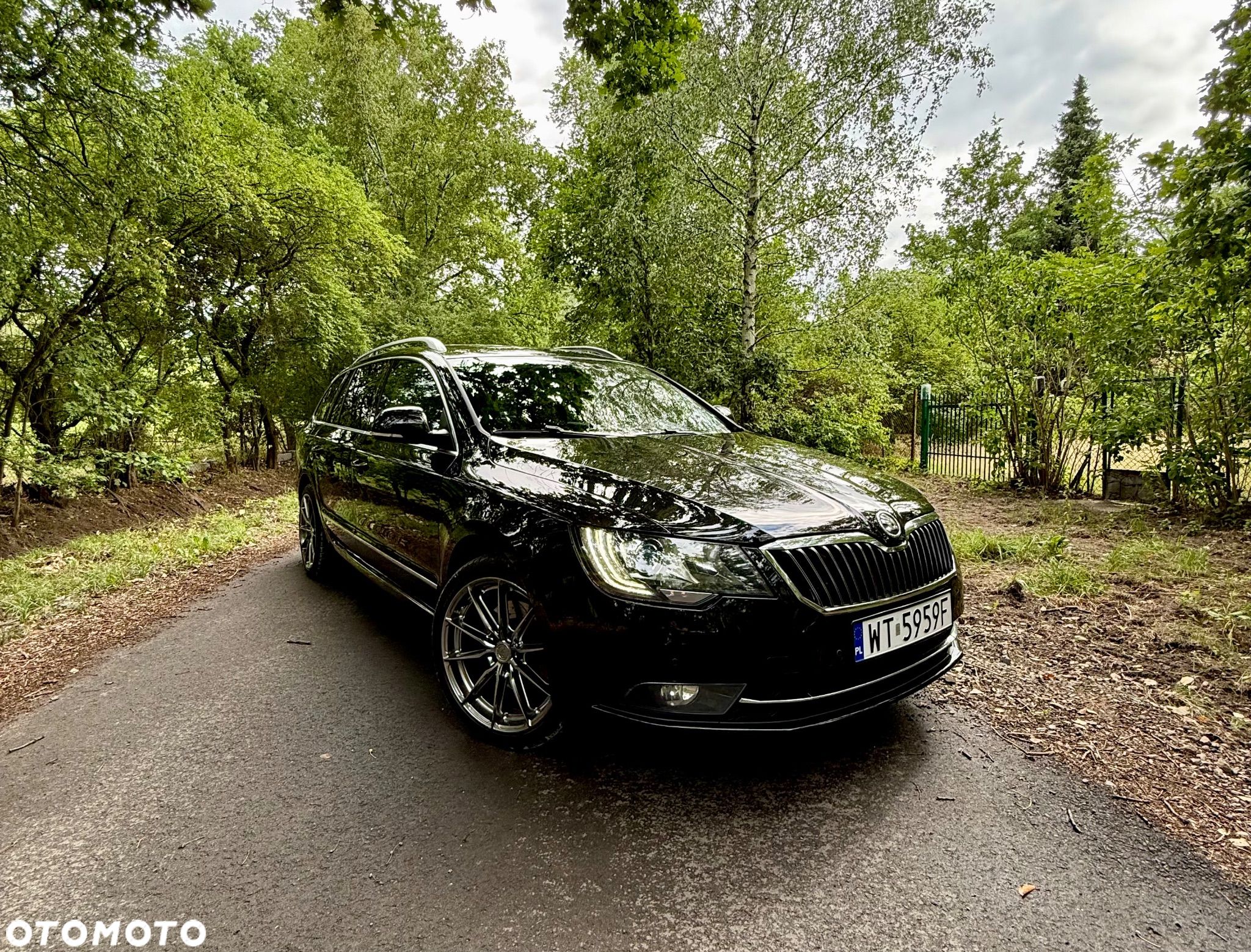 Skoda Superb 2.0 TDI 4x4 Platinum DSG - 1
