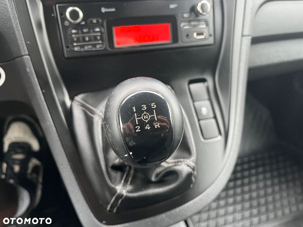Mercedes-Benz Citan - 13