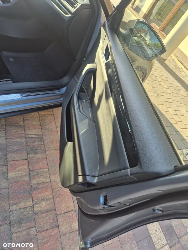 Skoda Superb 2.0 TSI 4x4 L&K DSG - 11