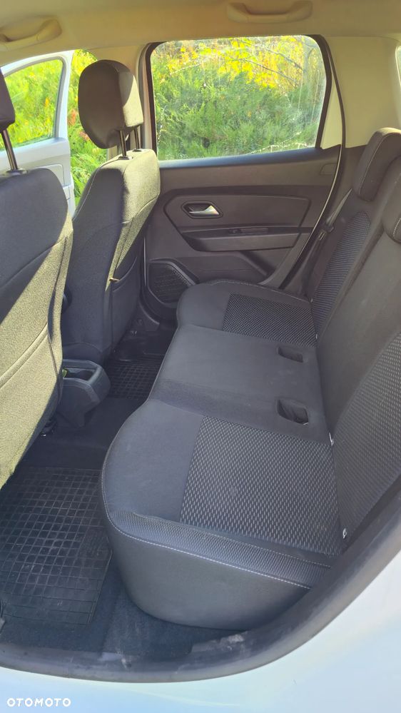 Dacia Duster 1.6 SCe S&S - 8