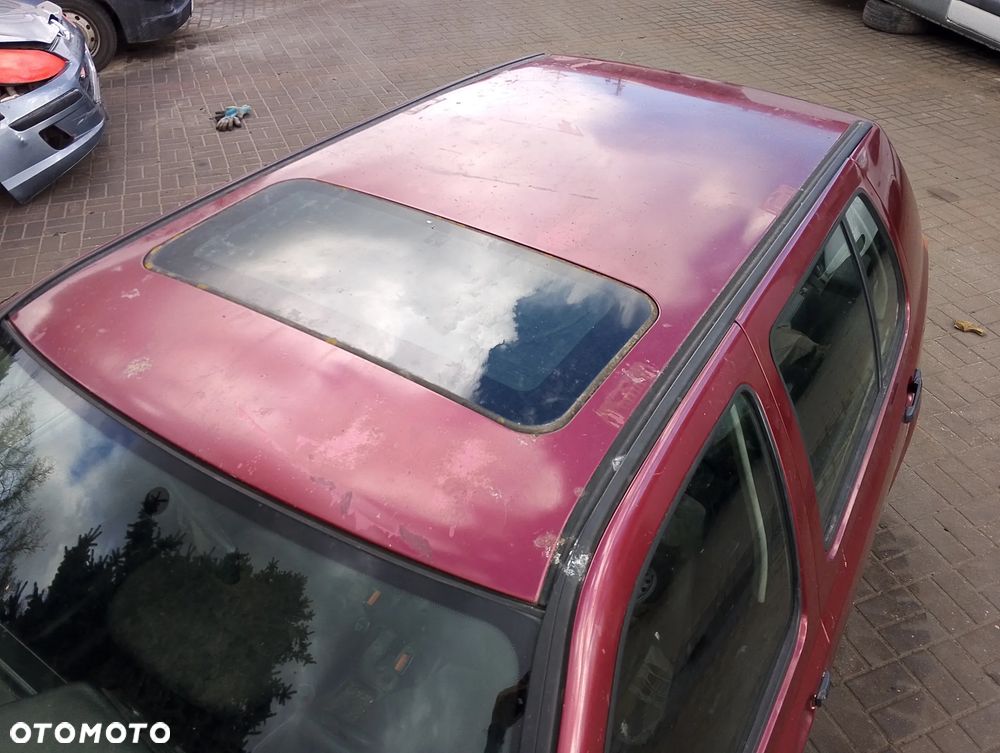 Volkswagen Golf III (95-03r.) 1.6B 74KM. Silnik AEE,  ABU,  AEA,  Skrzynia DGL,  CYZ,  CHV,  DGG,  CJF,  DGH,  CZA   lakier LC3L,  9885.Cały na części. GWARANCJA !!! Przód Tył Zestaw Komplet Drzwi Klapa Zderzak Błotnik Maska Grill Atrapa Szyba Pas Lampa Lusterko Boczki Fotel Kanapa Kokpit Deska Rozdzielcza Przełącznik Włącznik Sterownik Przewody Wiązka Instalacja Moduł Komputer Czujnik Listwa Pompa Alternator Wtryski Głowica Rozrusznik Kompresor Sprzęgło Dwumas Silnik Skrzynia ABS Klimatyzacji Paliwa Wspomagania Kolektor Turbina Przepustnica Zawór Chłodnica Koło Hak Belka Sanki Zawieszenie Mcpherson Półoś Amortyzator Wydech Tłumik Zacisk Most - 5