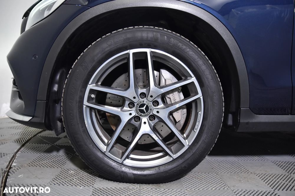 Mercedes-Benz GLC - 14