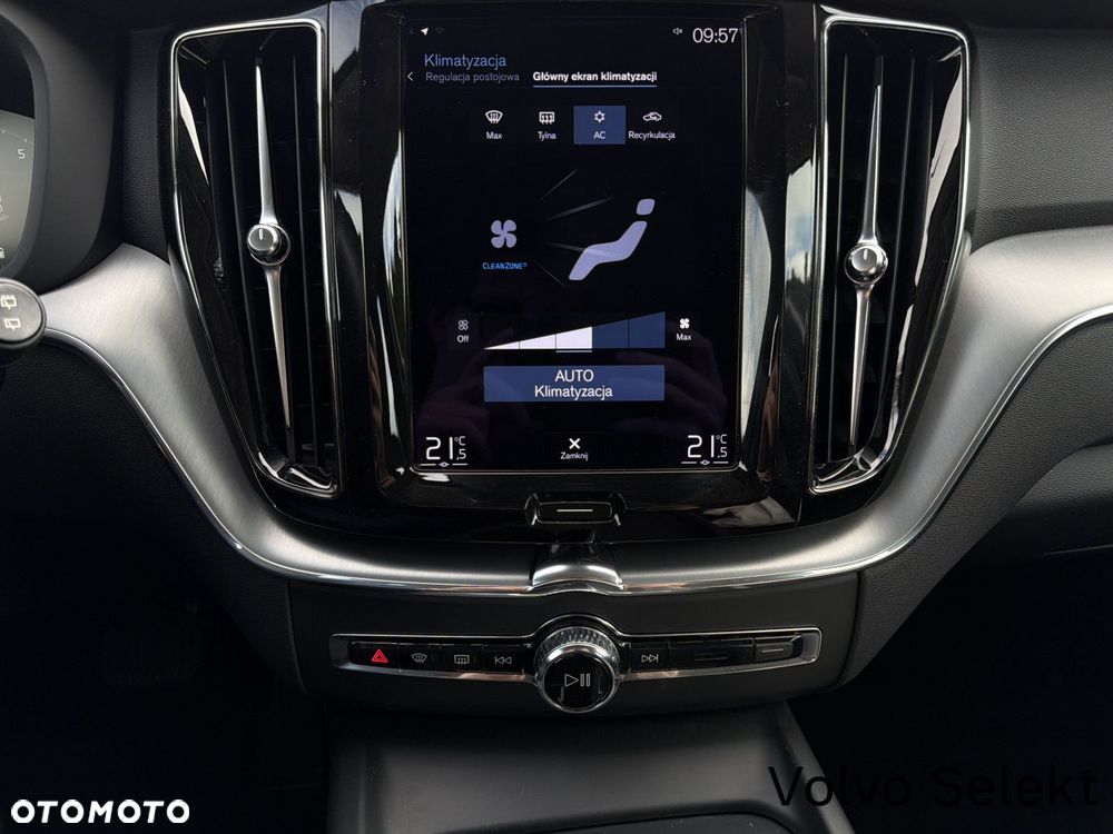 Volvo XC 60 - 22
