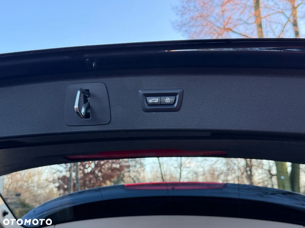 BMW Seria 2 216d Luxury Line - 28