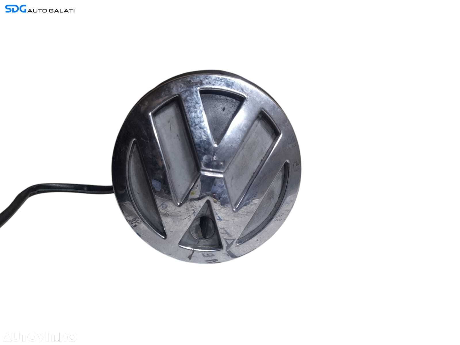 Sigla Emblema Butuc Cheie Deschidere Hayon Haion Portbagaj Volkswagen Bora Break Combi 1999 - 2005 Cod 1J5827469F [M7494] - 1