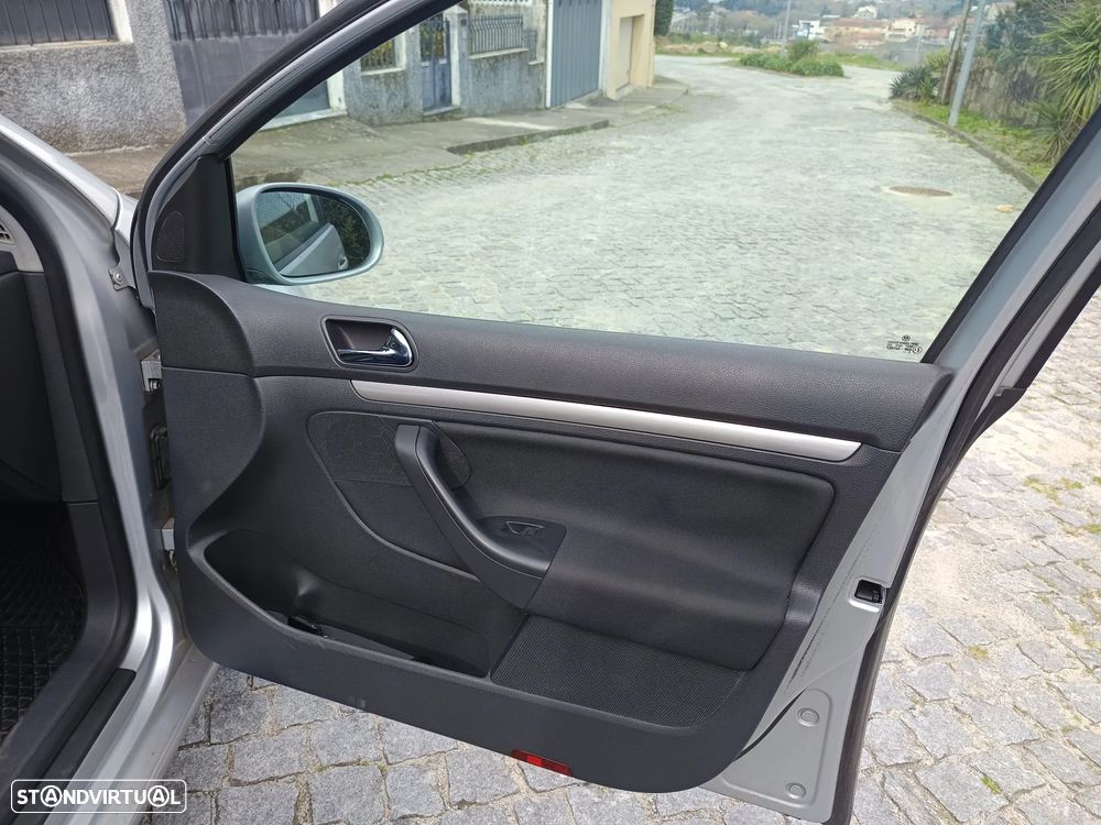 VW Golf 2.0 TDi Sport - 18