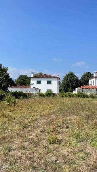 Terreno a venda em Santa Marta de Portuzelo - Grande imagem: 5/9