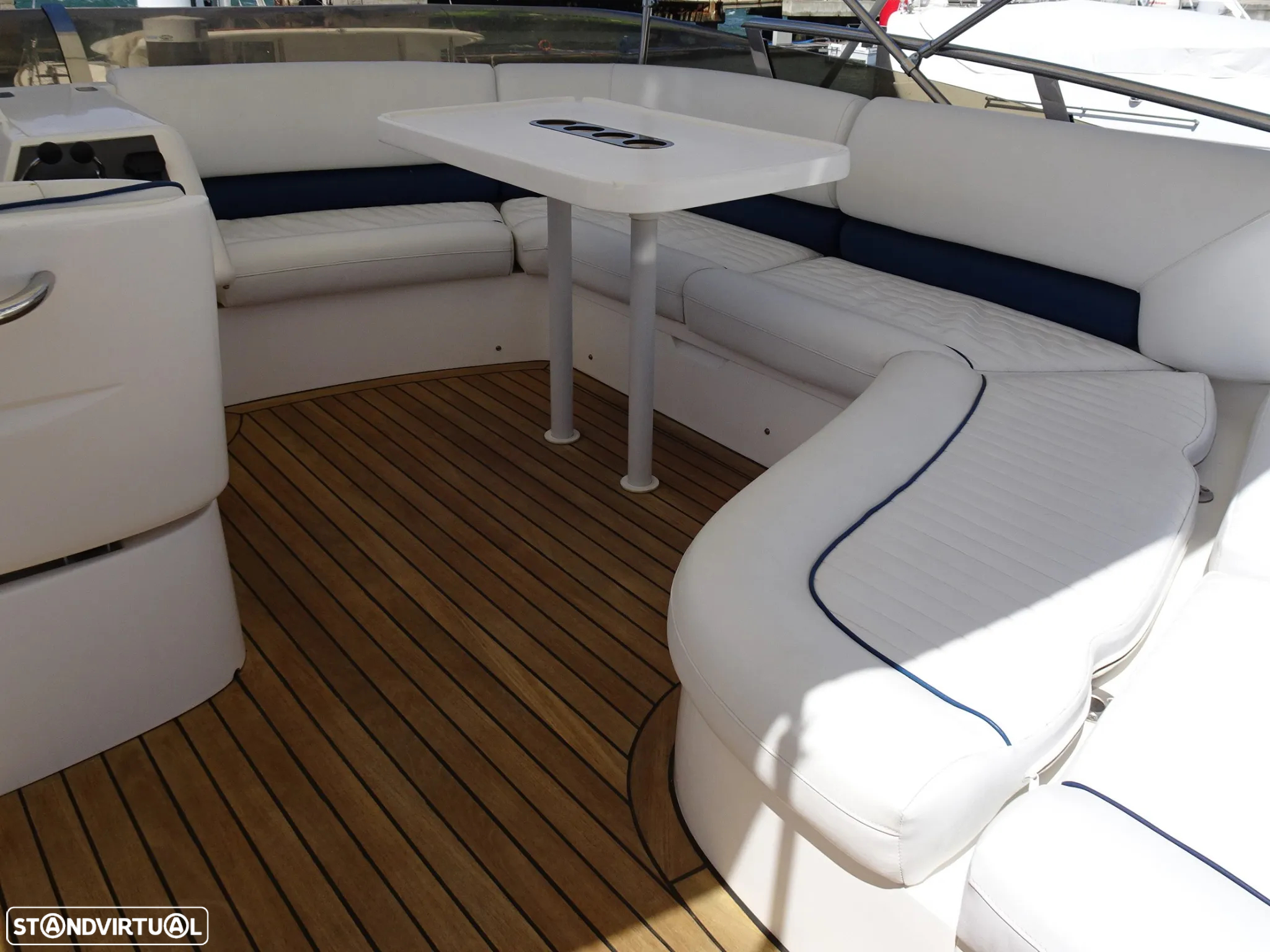 Princess 42 - 9
