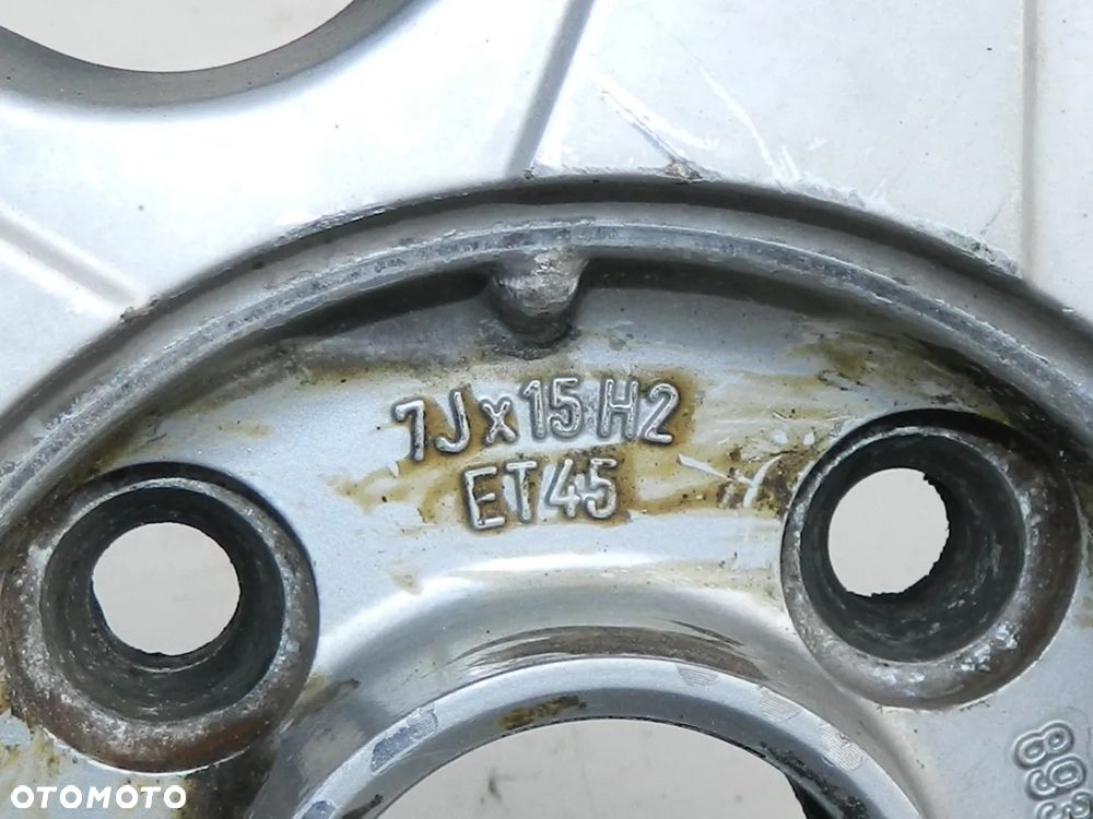 Felgi ALUMINIOWE  4x108 15" 7Jx15H2  ET45 Audi 80 - 9