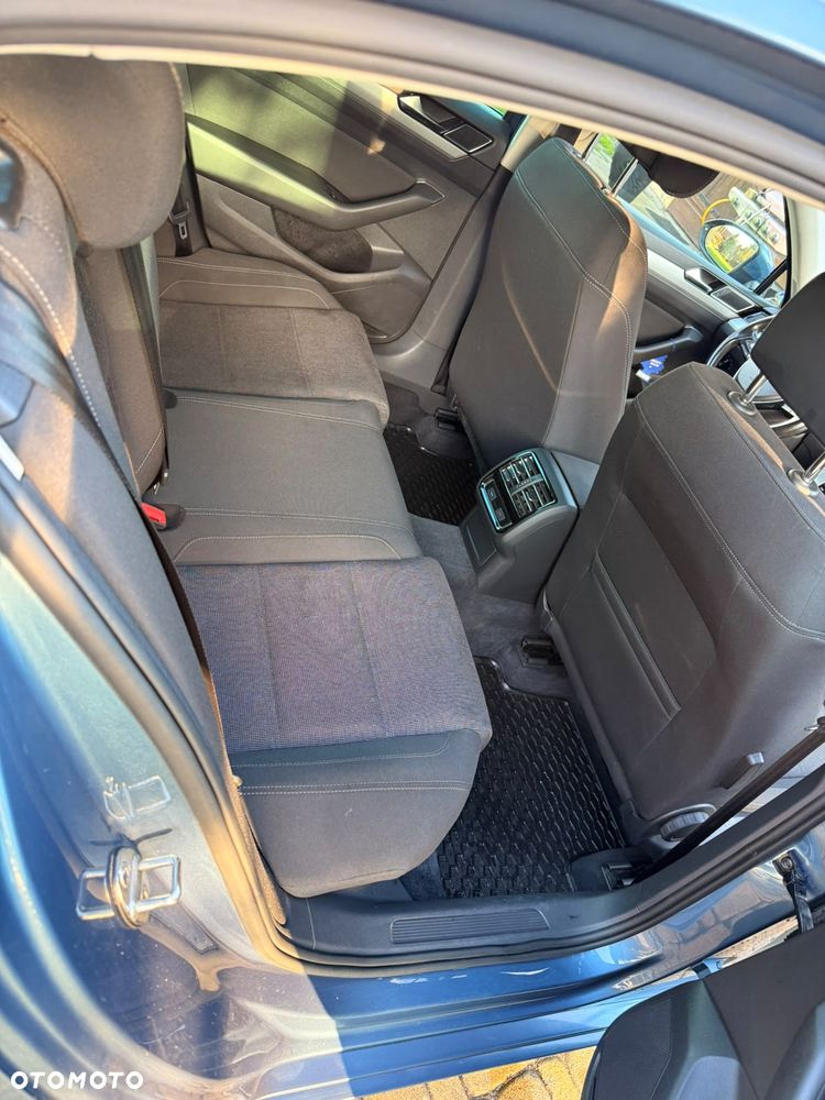 Volkswagen Passat 2.0 TDI BMT Comfortline DSG - 14