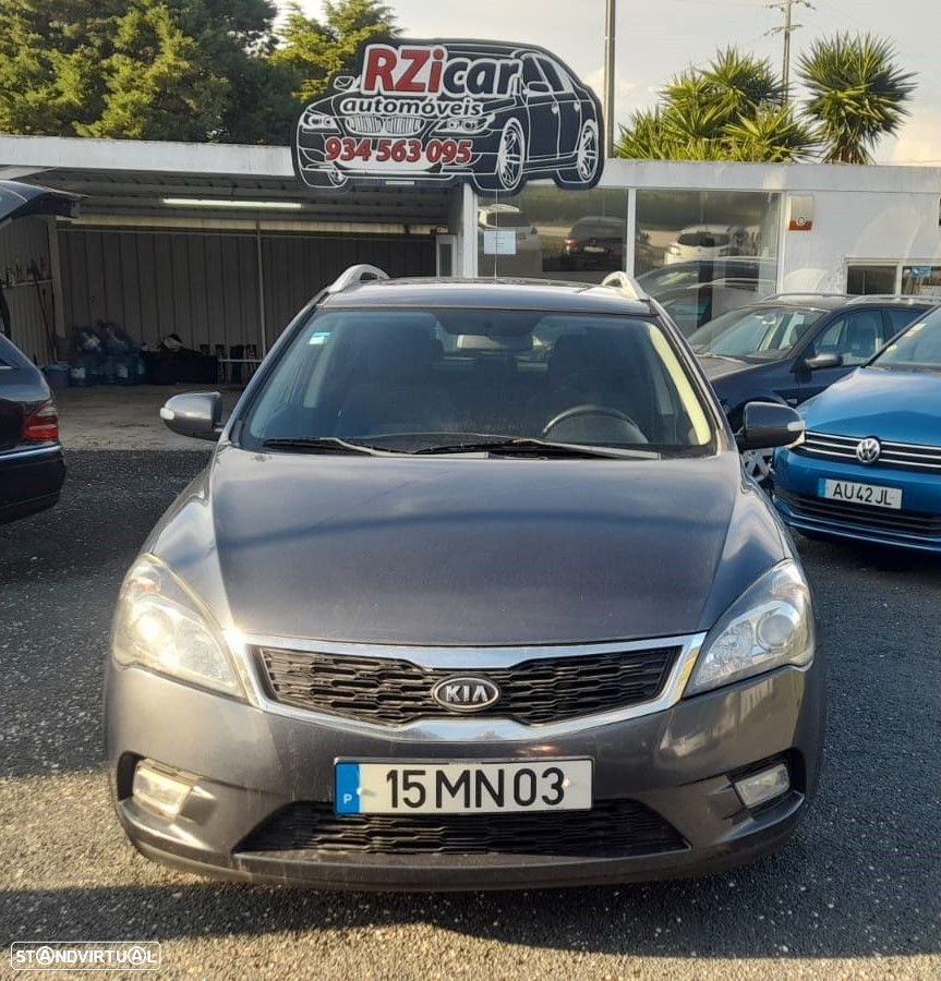 Kia Ceed SW 1.6 CRDi EX ISG - 2
