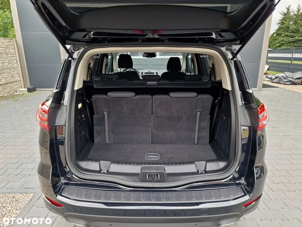 Ford S-Max 2.0 EcoBlue Titanium - 13