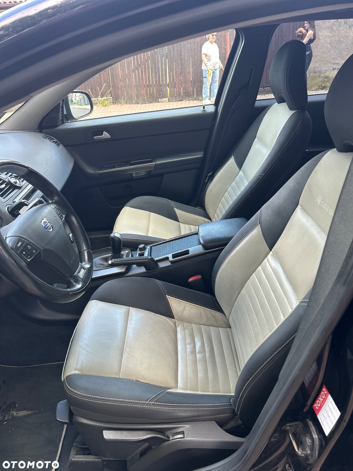Volvo V50 D3 R-Design - 10