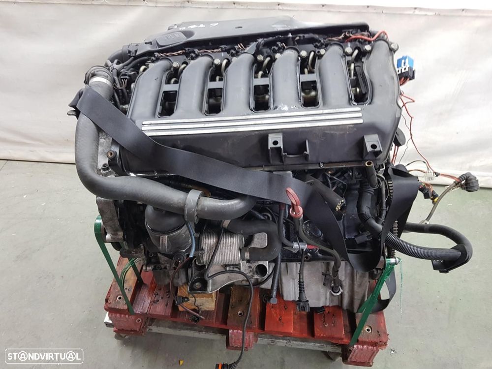MOTOR COMPLETO BMW SERIE 5 BERLINA E39 REF. 256D1 - 1