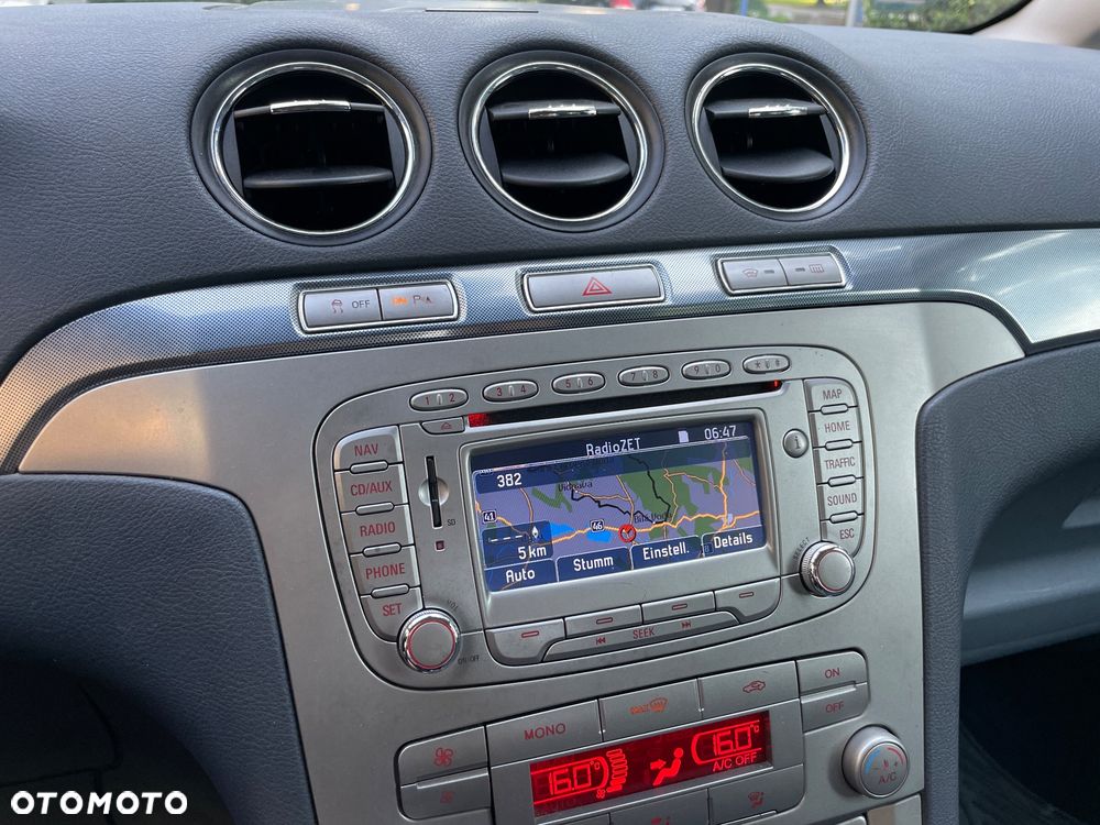 Ford Galaxy 2.0 TDCi Ambiente - 13