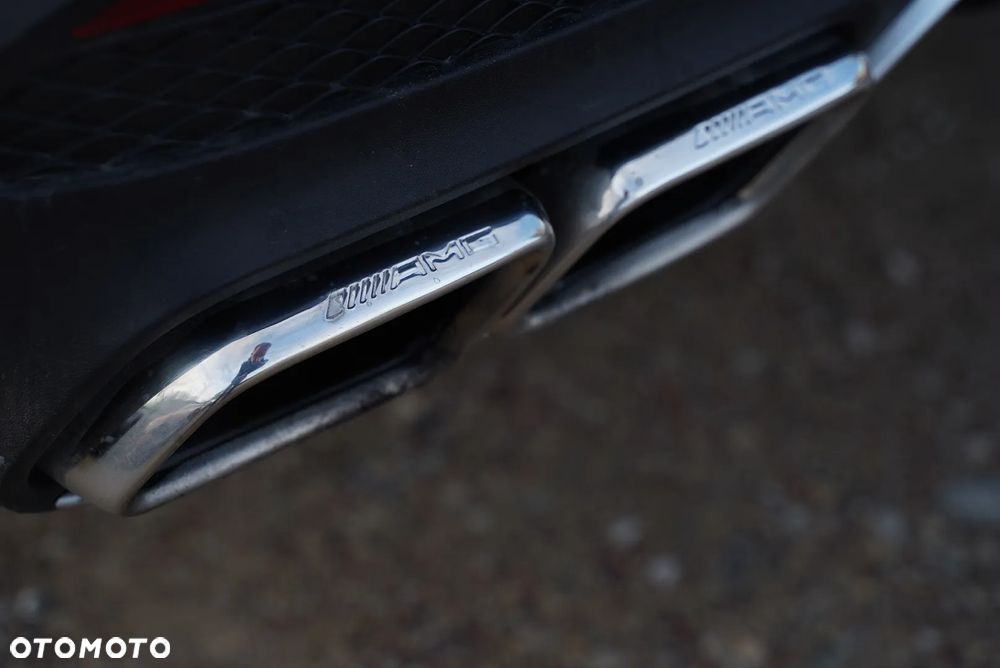 Mercedes-Benz GL 500 4Matic (BlueEFFICIENCY) 7G-TRONIC - 36