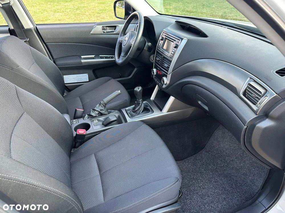 Subaru Forester ver-2-0x-platinum - 13