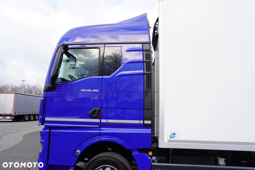 MAN TGX 26.400 / IGLOOCAR / Carrier Supra 1250 - 16