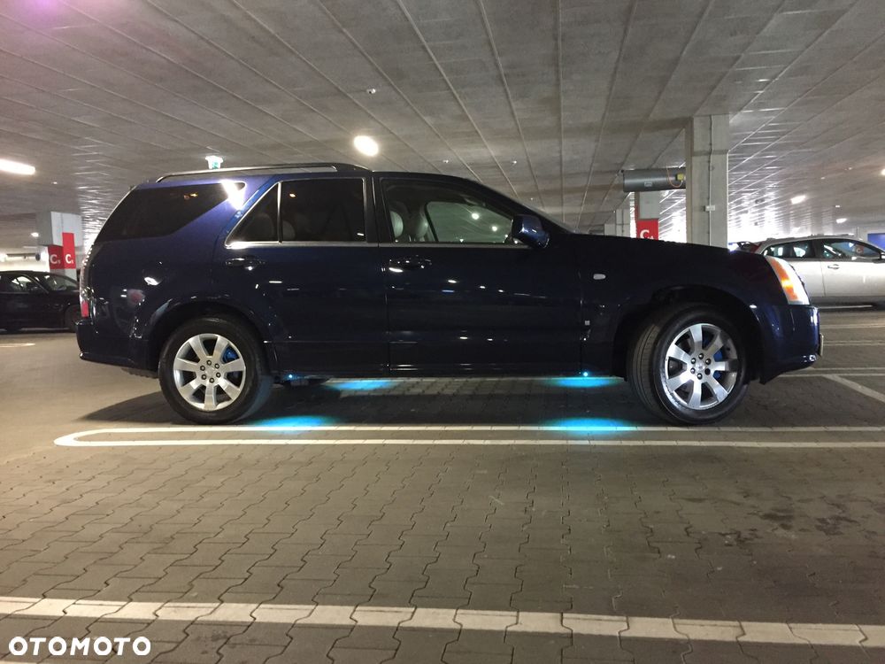 Cadillac SRX - 32
