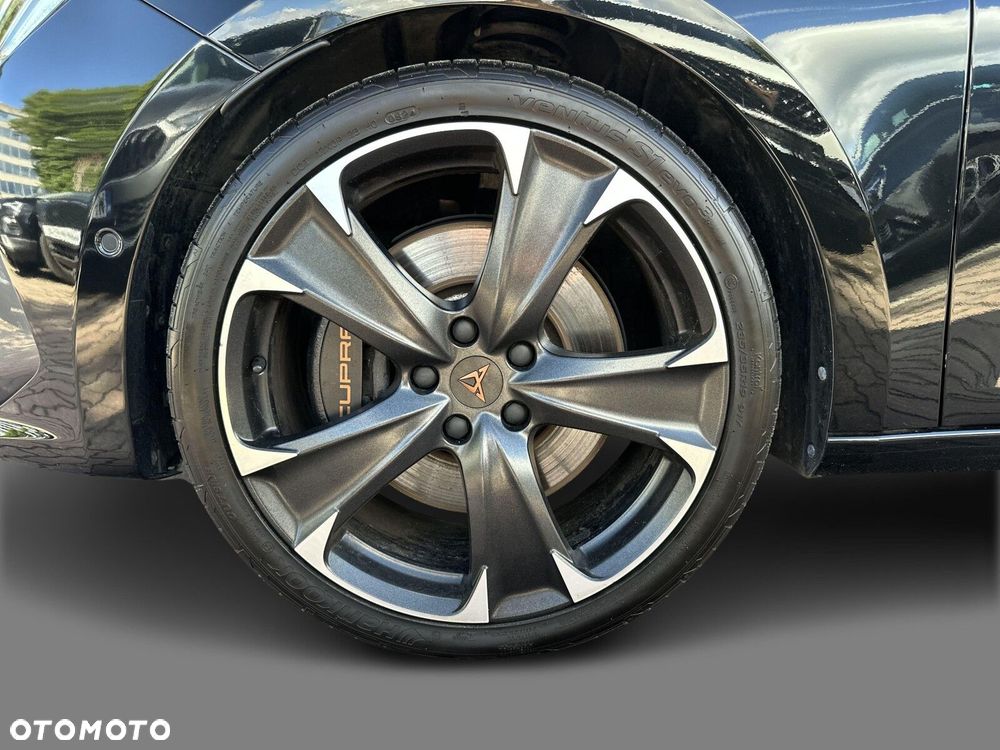 Cupra Leon Sportstourer 2.0 TSI 4Drive VZ DSG - 40