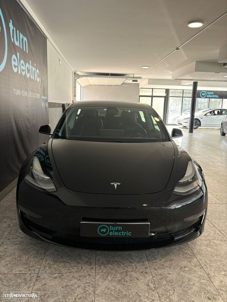 Tesla Model 3 Long-Range Dual Motor AWD - 4