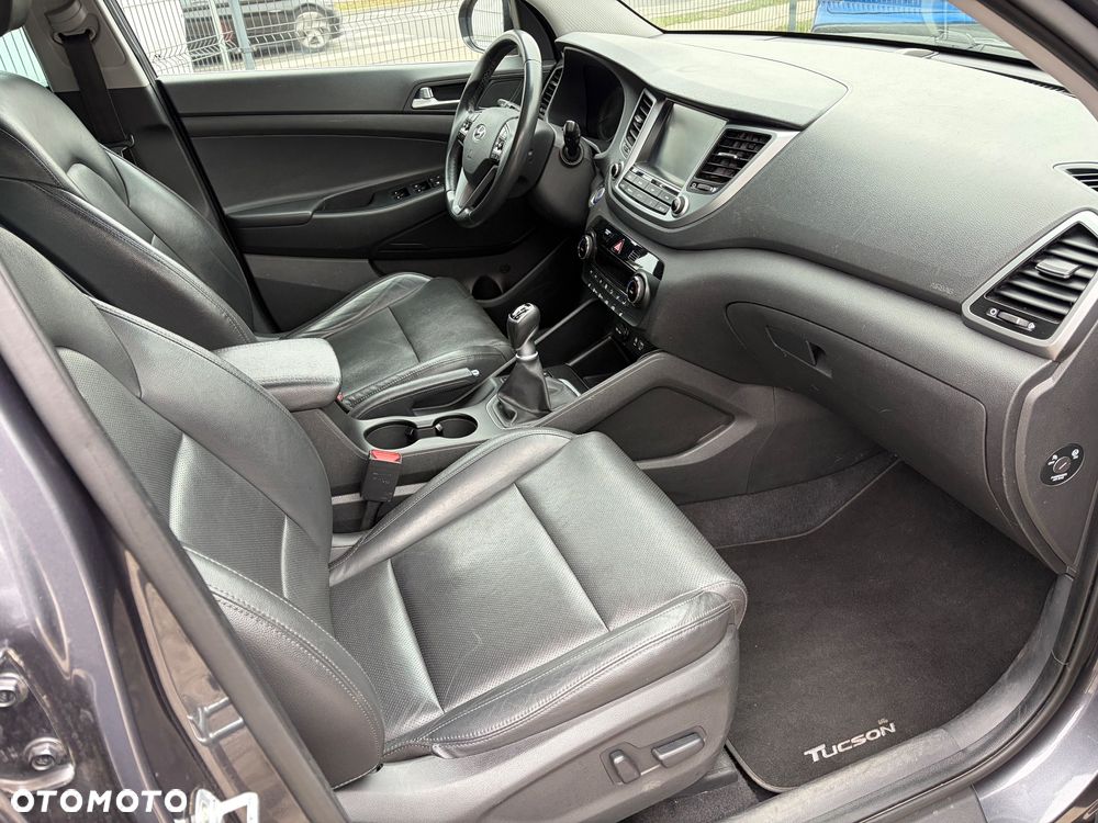 Hyundai Tucson blue 1.7 CRDi 2WD Advantage - 9