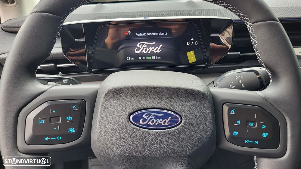 Ford Explorer 79 kWh Premium - 16