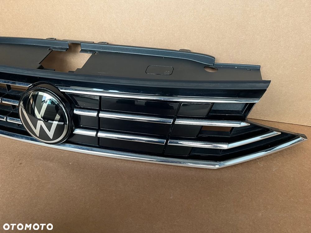 GRILL VW PASSAT B8 LIFT GTE ATRAPA ZDERZAKA VW PASSAT GTE 3G0 - 5