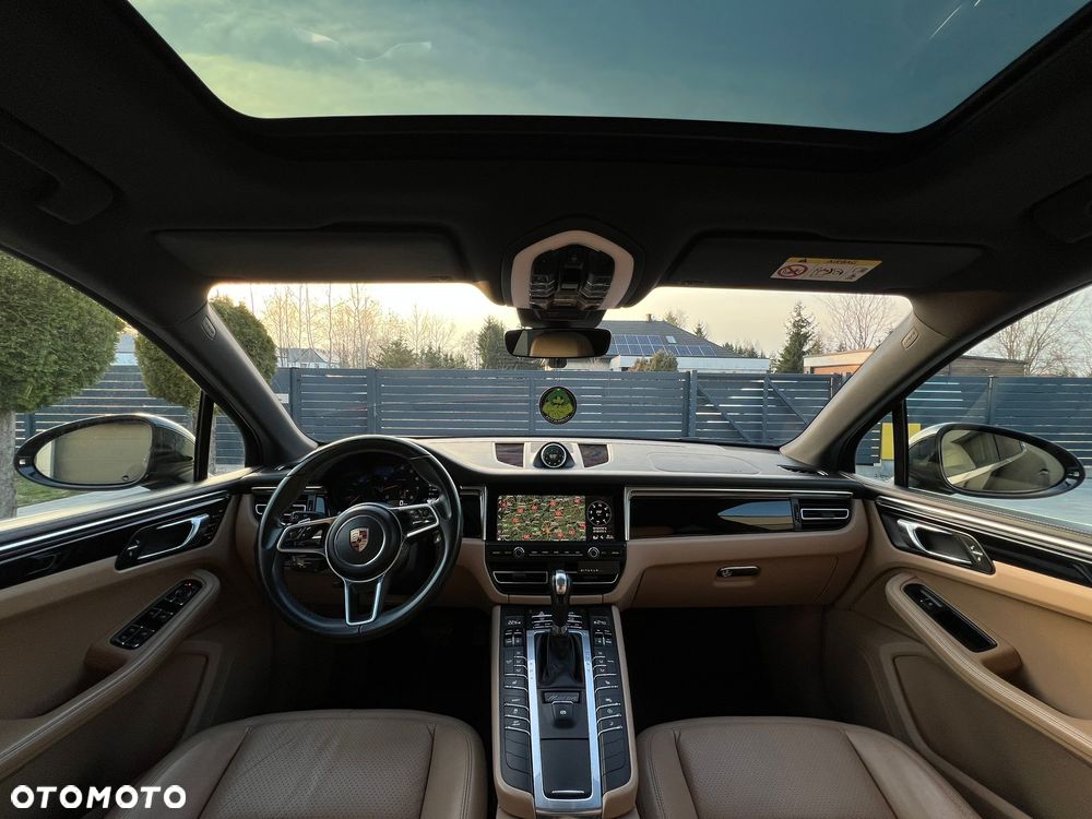 Porsche Macan - 21