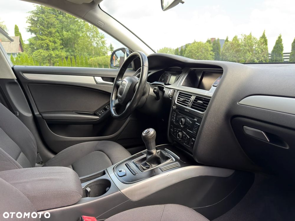 Audi A4 Limousine 2.0 TFSI Ambiente - 37